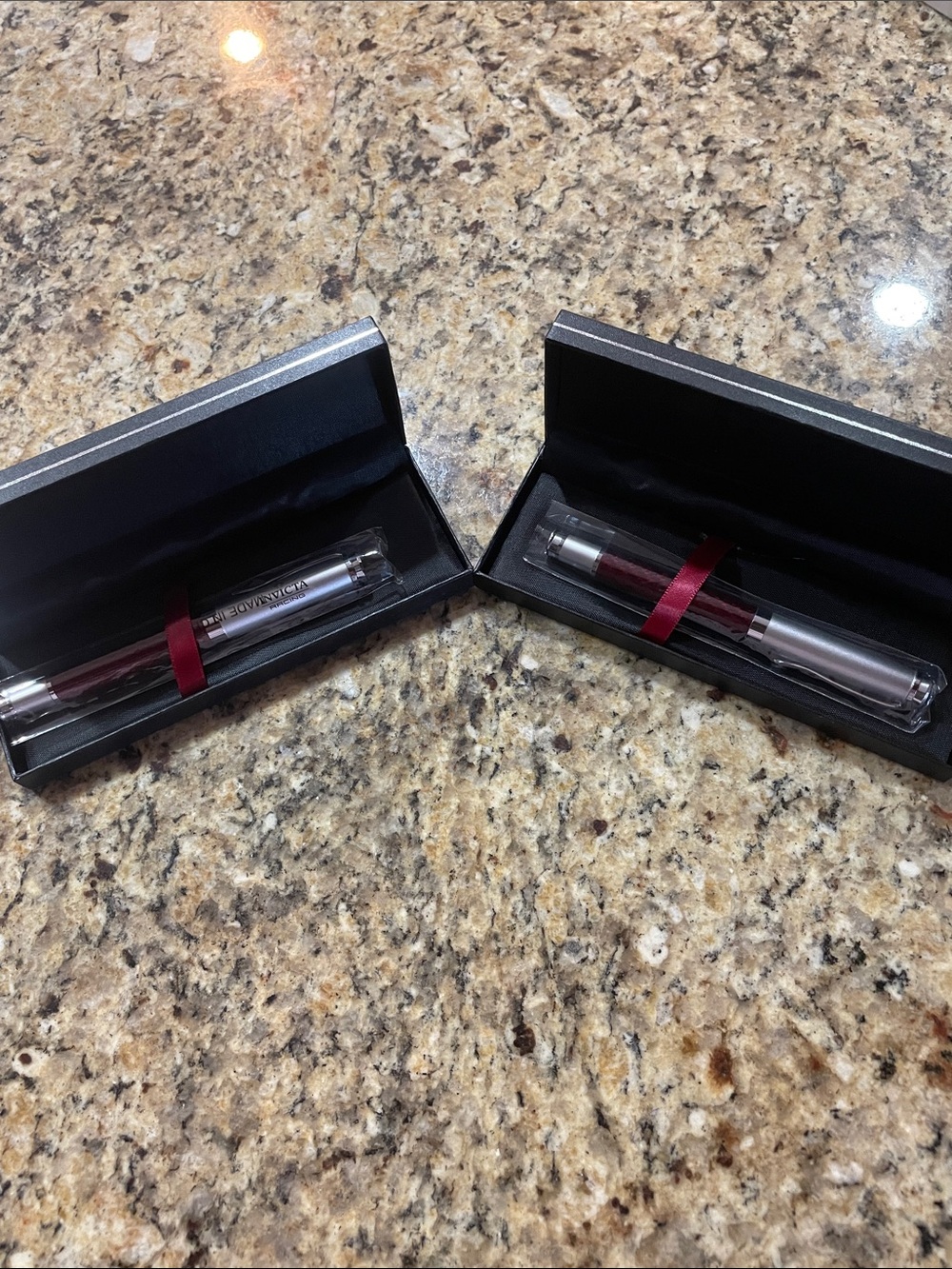 Invicta Silver and Burgundy Presentation Pen Set